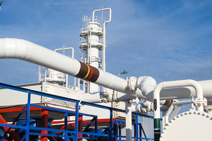 heated gasoline air cooler and heat exchanger at a refinery